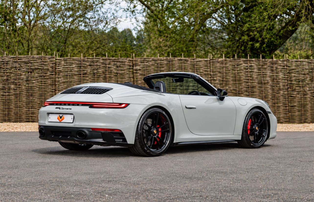 Porsche 911 Carrera — كراء كابريوليه في الدار البيضاء